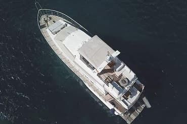 Boat rental Cyclades Islands, island hopping Mykonos to Paros, Cyclades Islands