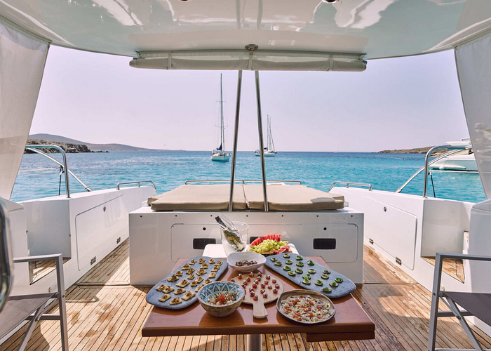 Mykonos boating, boat cruise Mykonos, day boat rental Mykonos