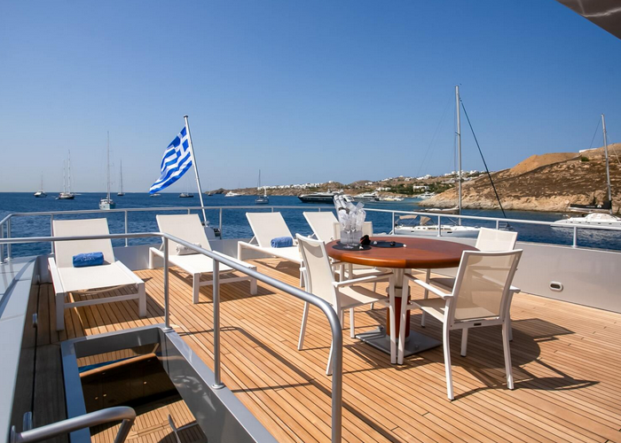 luxury yacht sundeck, luxury yacht rental, Cyclades yachting